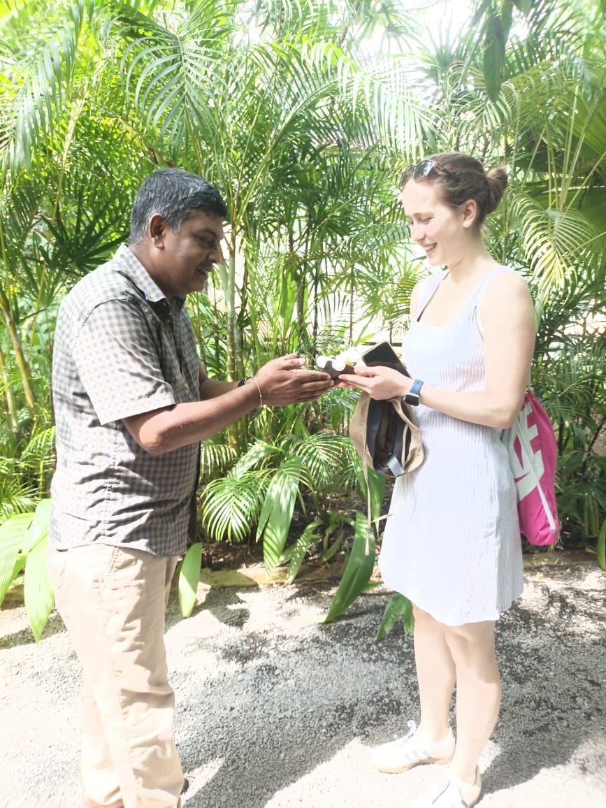 A Minoli Lanka Tours guest moment in Sri Lanka 5