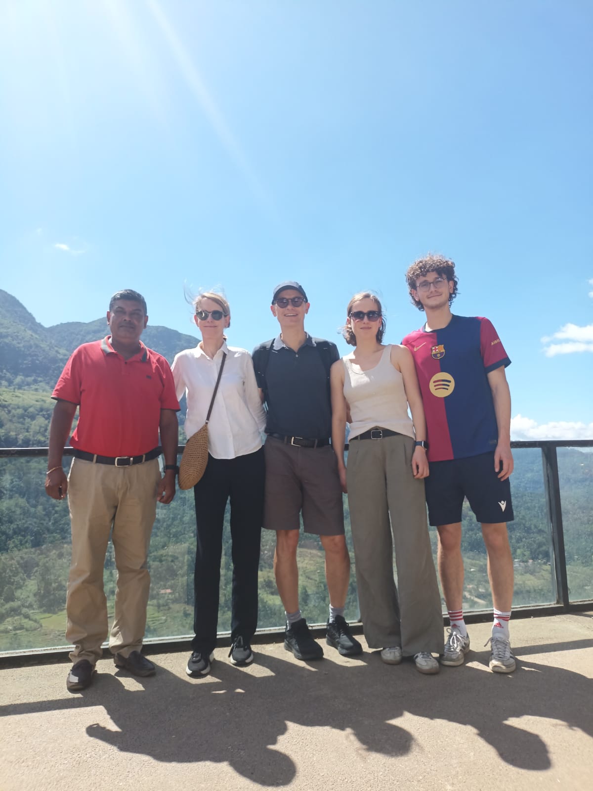 A Minoli Lanka Tours guest moment in Sri Lanka 3